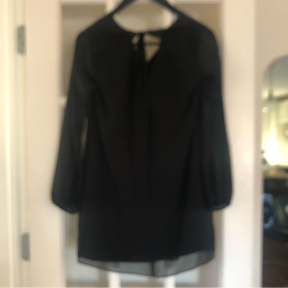 BCBGeneration Black Long Sleeve Back Bow Shift Dress - Picture 4 of 8